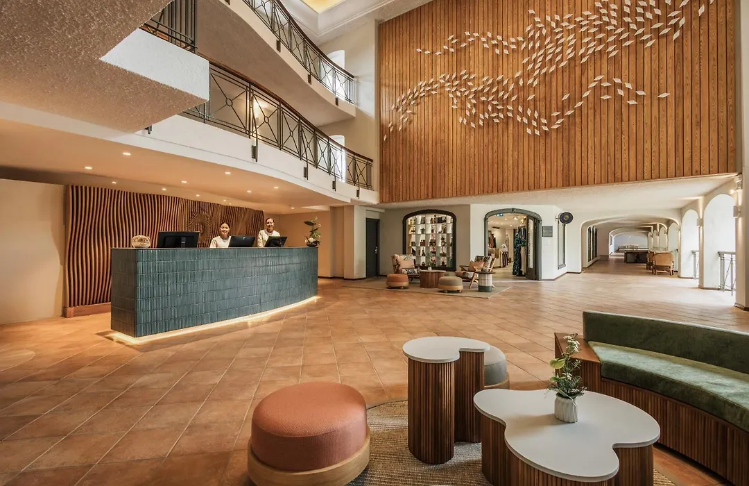 Mauricia Beachcomber Resort & Spa-1